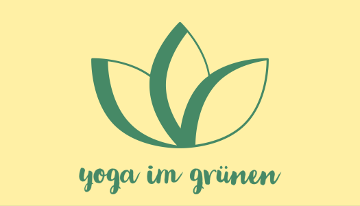 Yoga im Grünen